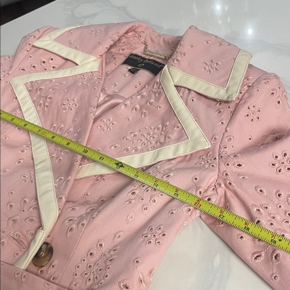 KATHY IRELAND PINK COAT - Picture 5 of 11